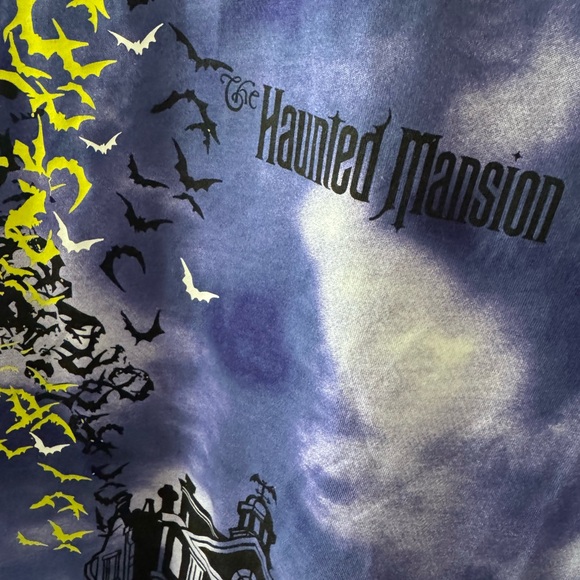 Disney purple tie-dye Haunted Mansion cropped shirt - Picture 4 of 4